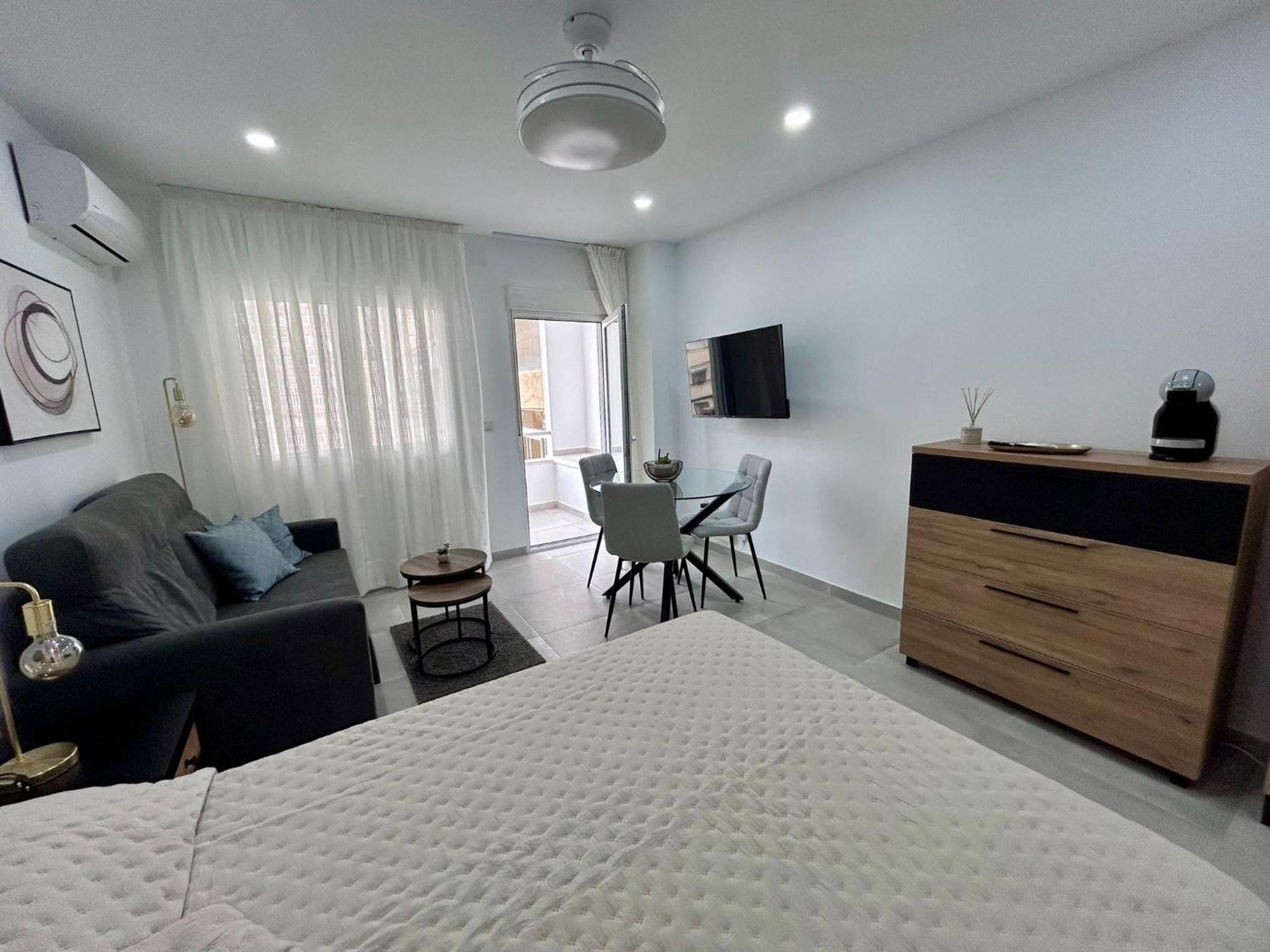 Appartement Ver64 - Nuevo, Reformado 100, Terraza, Wifi, Playa A 600 Metros, Centro A 300 Metros Torremolinos